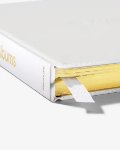 ASSOULINE Iconic Brands|Apple Music: 100 Best Albums